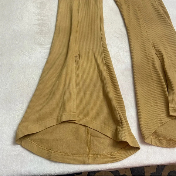 New! Free People FP movement got shot kick flares nwot 28252 - Picture 14 of 15